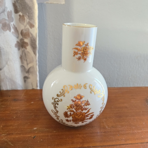 Andrea by Sadek Gold Red Floral Rose White Vase Vintage - Picture 5 of 5